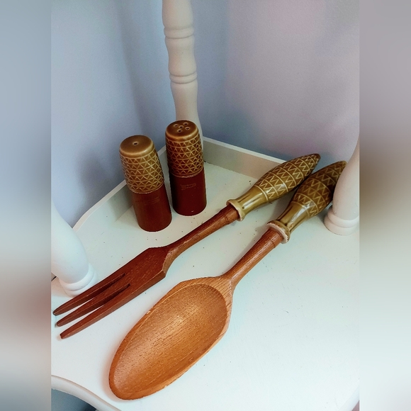 Other - Vintage Salad server set, Salad utensils matching salt n pepper shakers